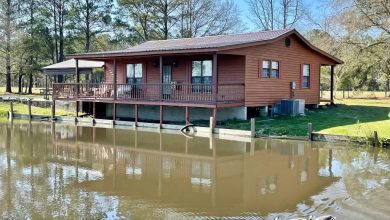 Photo of Charming Rustic House in Jamesville, North Carolina