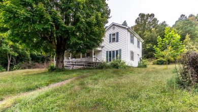 Photo of Spacious Farm Property with Barn in McKee, Kentucky