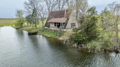 Photo of Peaceful Home on 5 Acres in Galesburg, Illinois