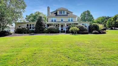 Photo of Spacious Farmhouse on 31 Acres in Dalton, Pennsylvania