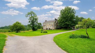 Photo of Historic 1818 House on 500 Acres for Sale in Kingwood, West Virginia