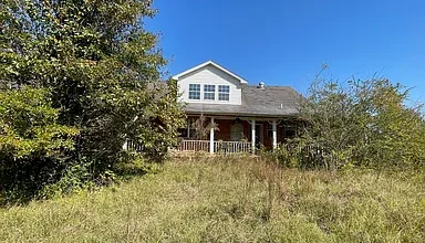 Photo of Spacious 4-Bedroom, 3-Bath Home on 2.5 Acres $79.900. MS