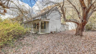 Photo of 3-Bedroom Home with 32 Acres in Bristol, Virginia