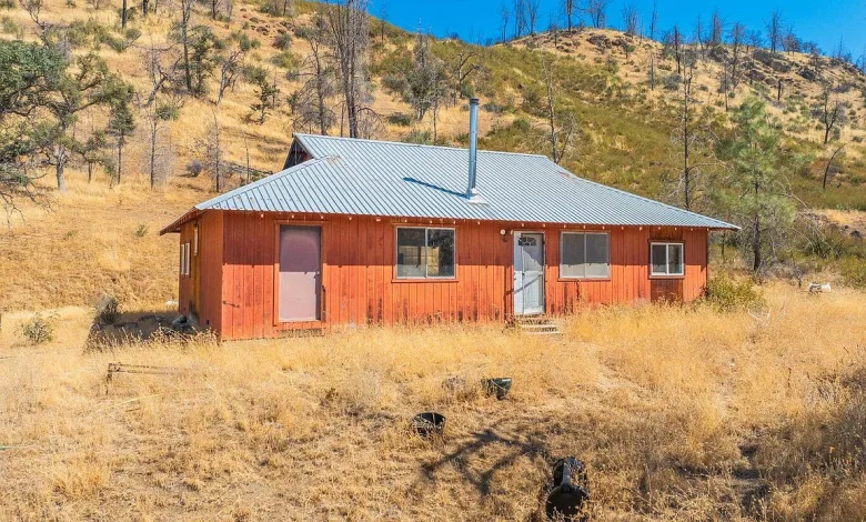 160-Acre Off-Grid Hunting Retreat with Pond & Gated Access