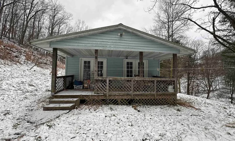 4BR Home with Mountain Views