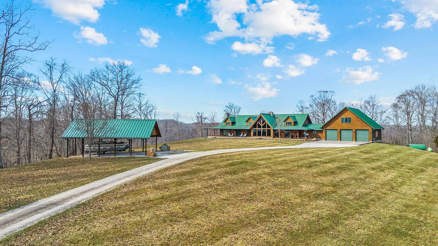 Quiet Clydesdale Drive Property in Grayson, KY
