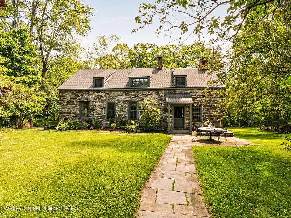 Historic Stone Farmhouse Surrounded by Nature Near Kingston, NY