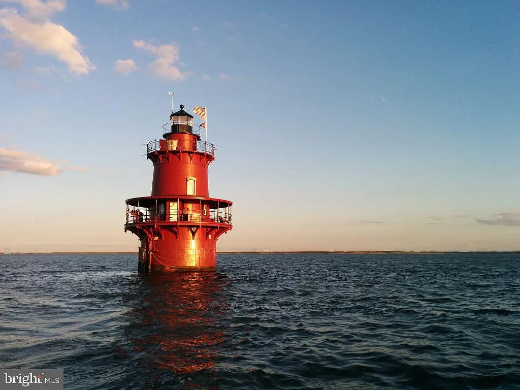 Iconic Chesapeake Bay Lighthouse Property