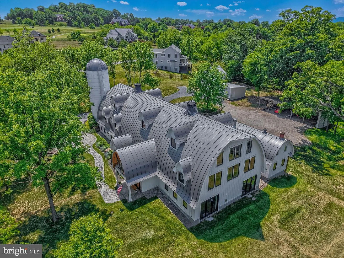Extraordinary Converted Dairy Barn Estate in Round Hill, Virginia