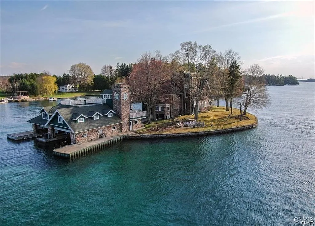 Private Island Waterfront Retreat in Alexandria Bay, New York