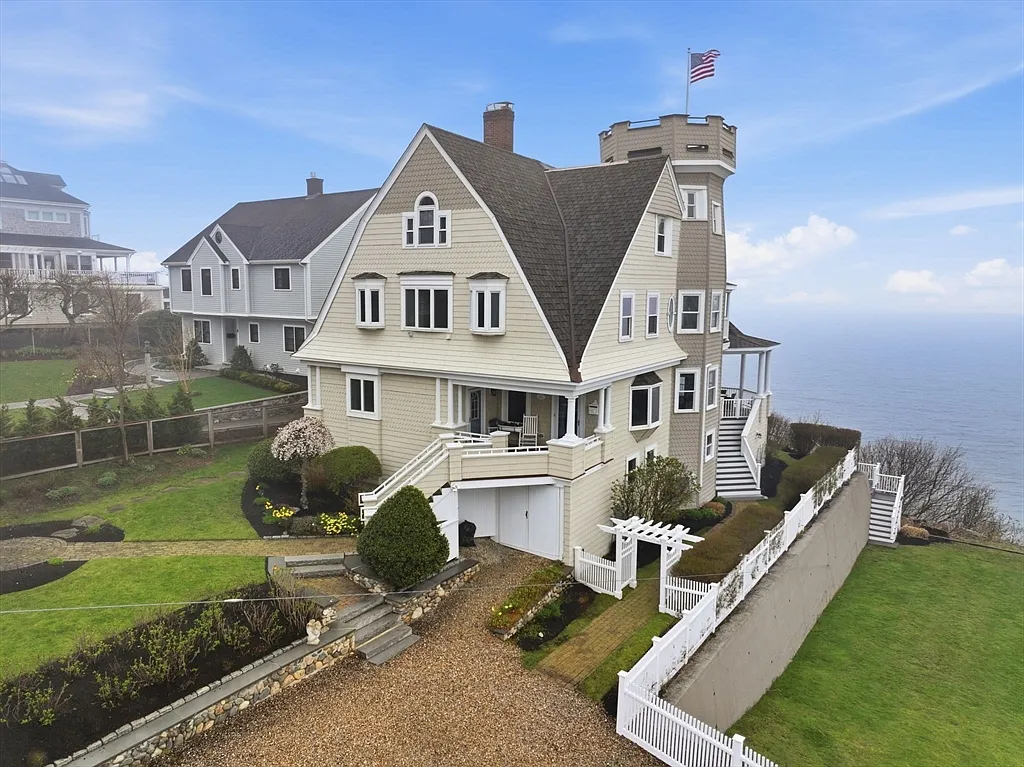 Luxury New England Home by the Water