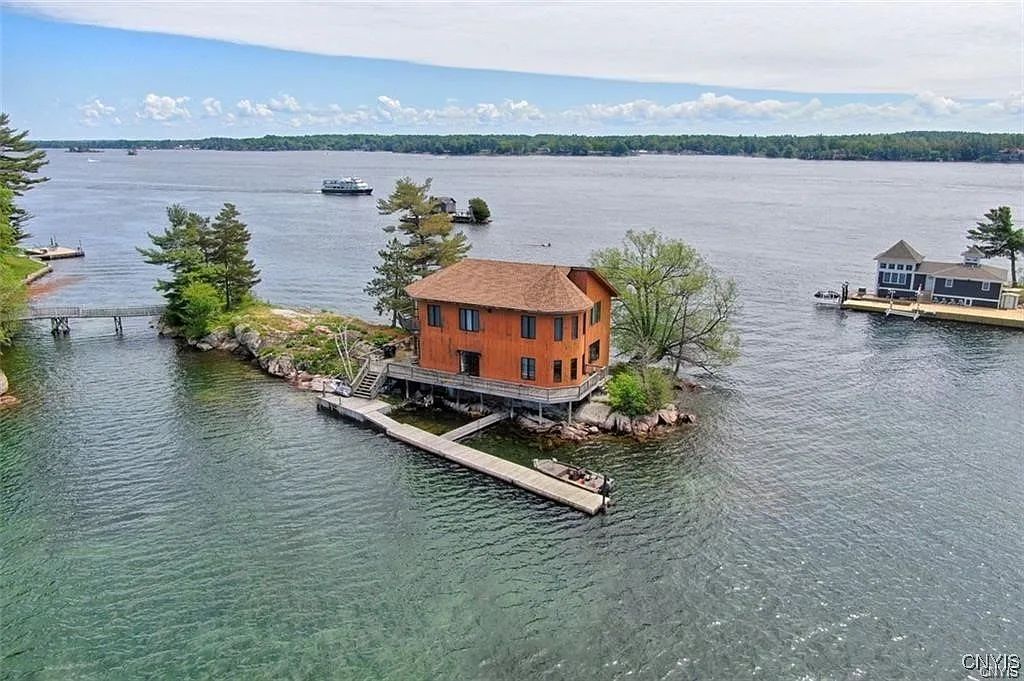 Private Island Retreat on Saint Marys Island