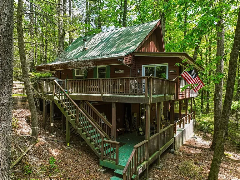 Private Ellijay Mountain Retreat