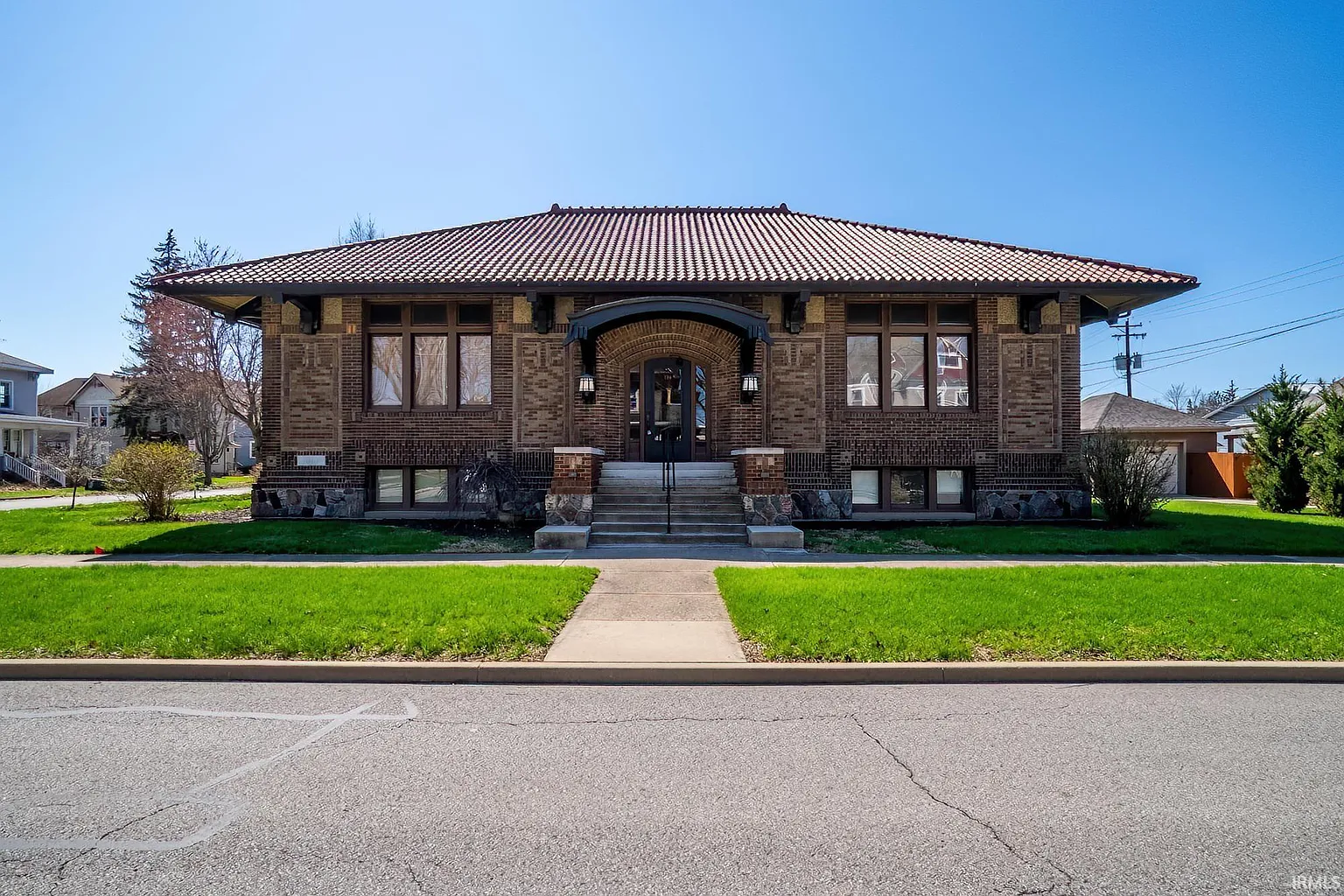 Timeless 1913 Carnegie Library Conversion